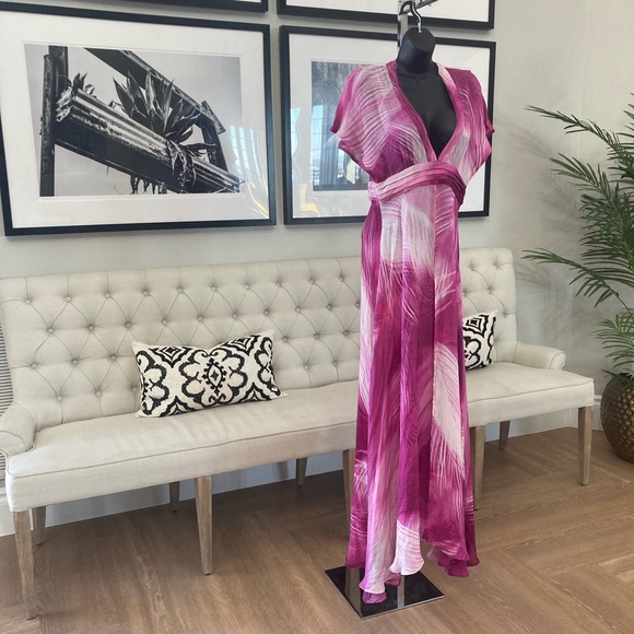 Ikaria Helate Cover Up Dress - Picture 3 of 7